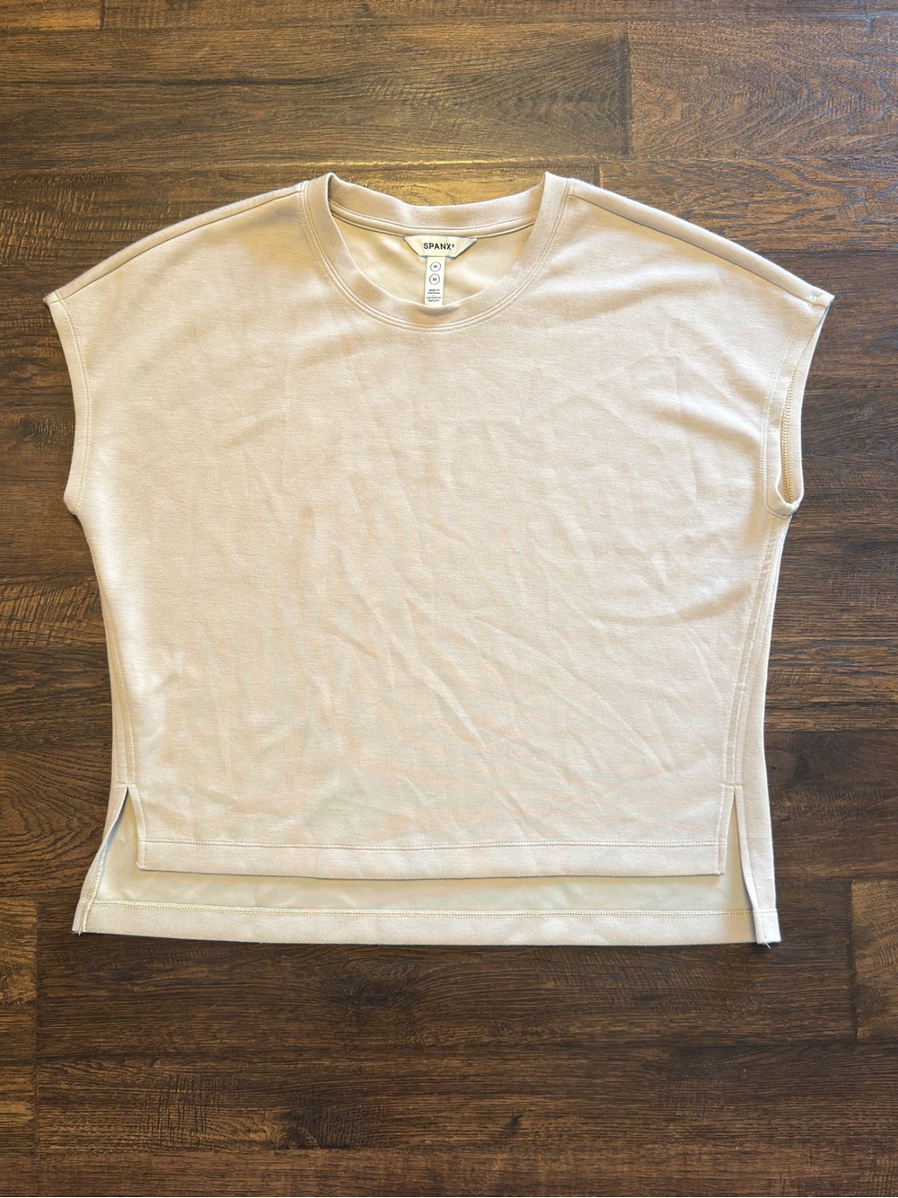 SPANX AirEssentials Women's M Medium Cap Sleeve Crewneck Tee Top Beige